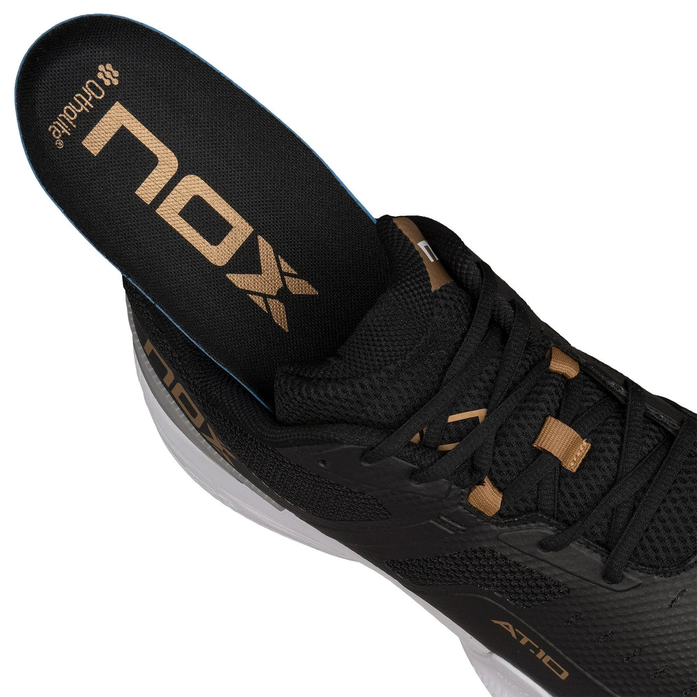 Pantofi padel Nox AT10 Pro Black/Gold